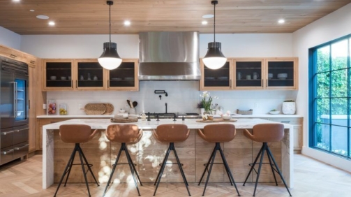 remodeling-scaled-qrk9dfp4uf7smlzkarmd2hohkekcwf1vjzigg71d2o